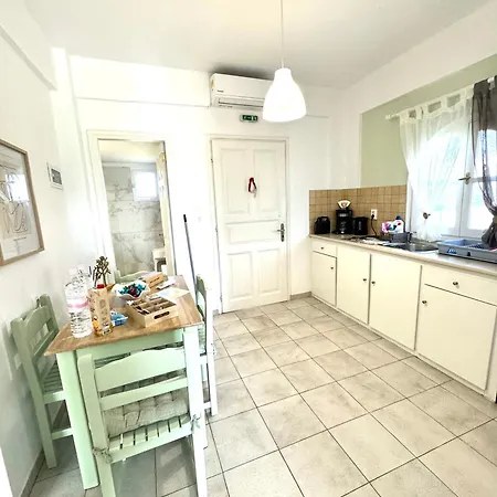 Sungate Almiros Beach