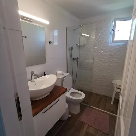 Sungate Apartment Almiros Beach
